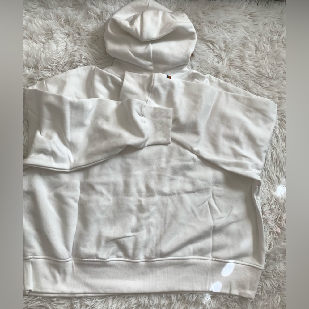 The North Face White Hooded Sweatshirt - Picture 2 of 9
